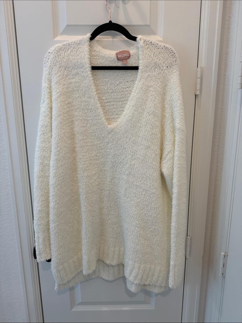 Show Me Your MuMu Cream V-Neck Plush Sweater